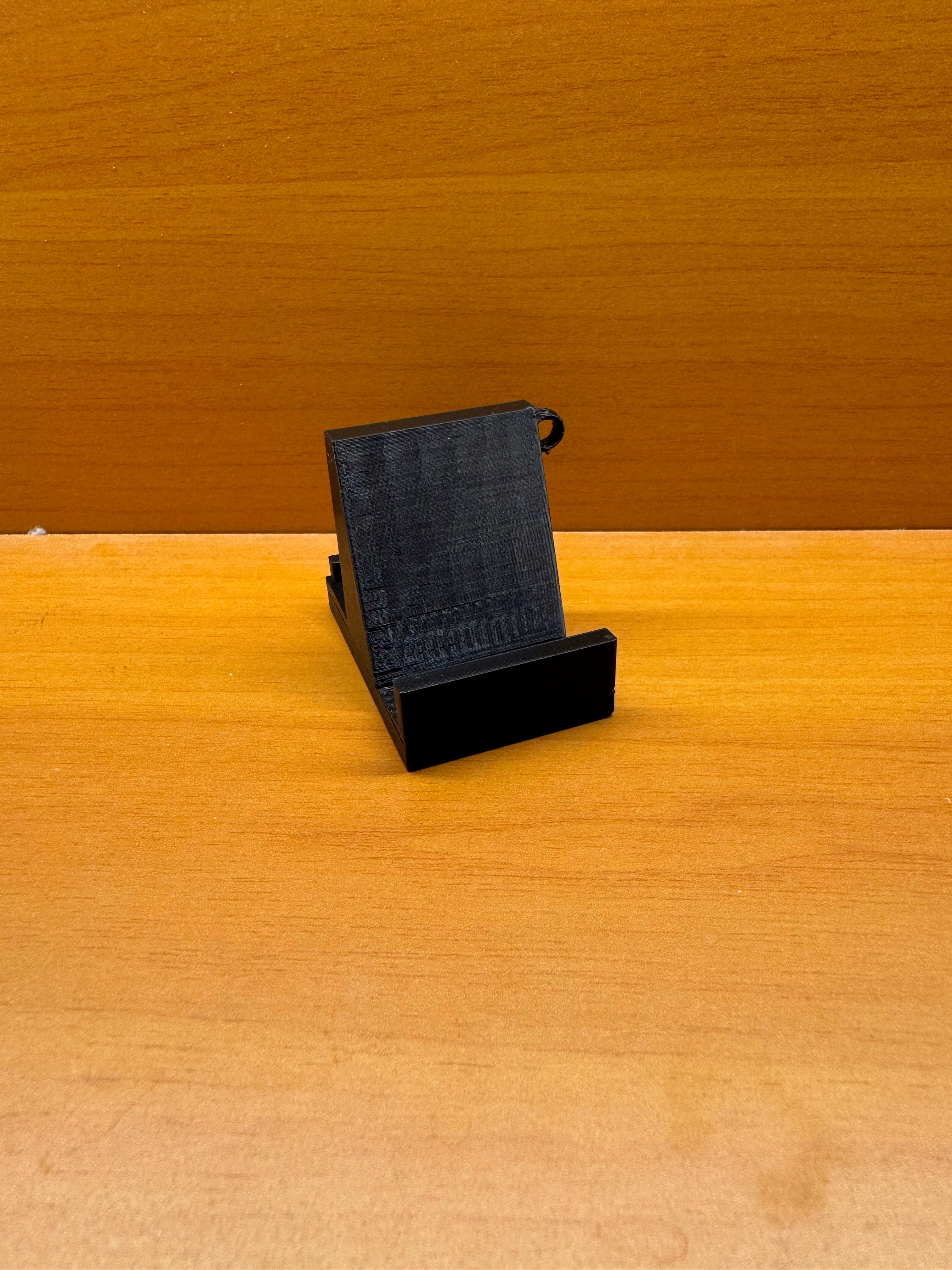 🔑📱 Mini Phone Stand Keychain – 3D Printed Pocket-Sized Holder